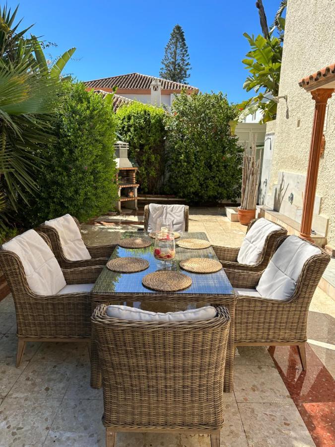 Marbella Villa On The Beach Exterior photo
